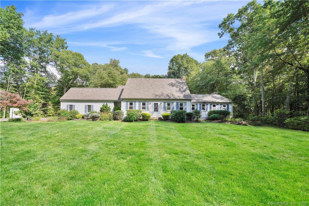 Front View of 822 Grant Hill Road Coventry