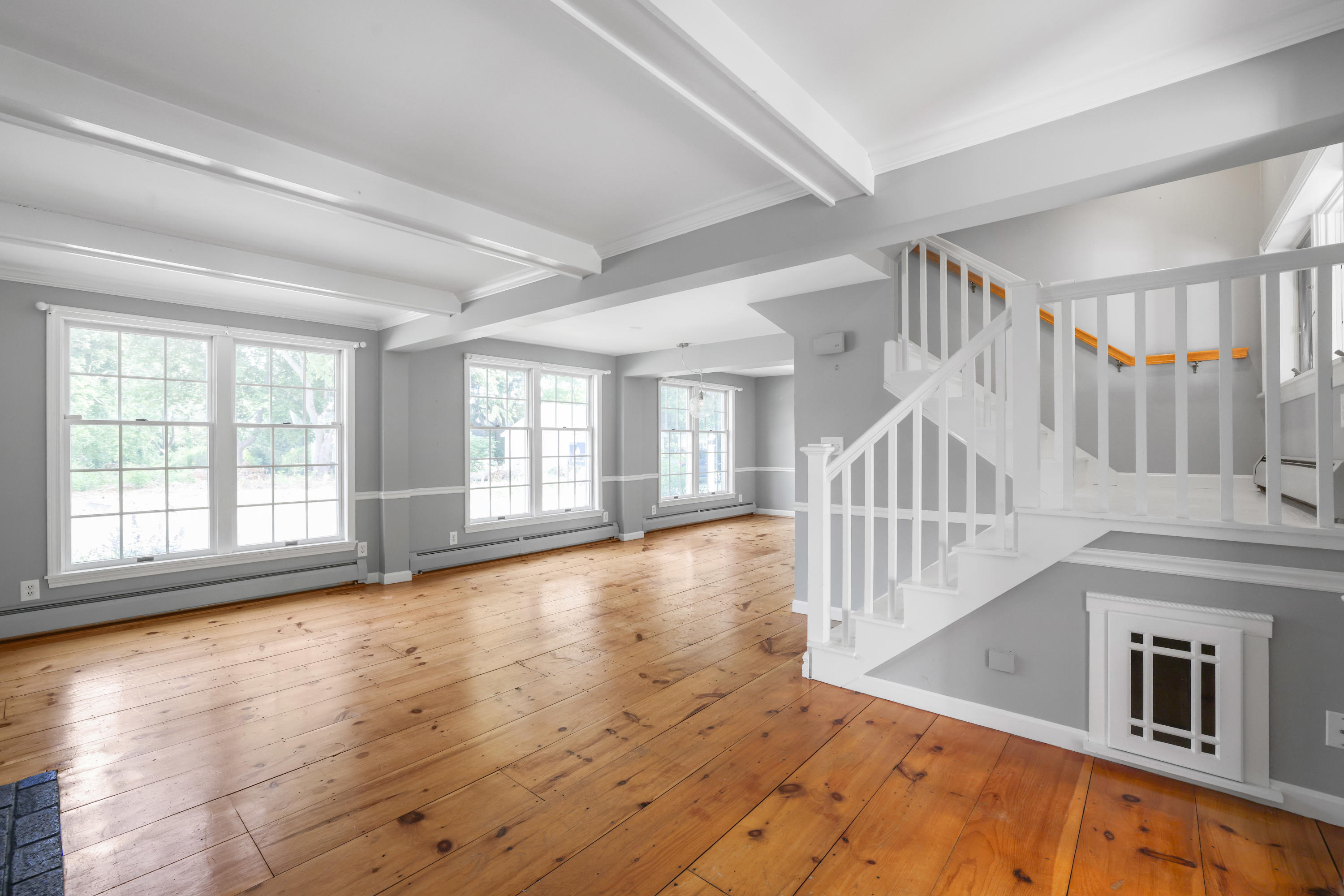 11 Chase Hill Road Kennebunk, ME 04043 - Photo 10 of 38 Kennebunk Beach Realty