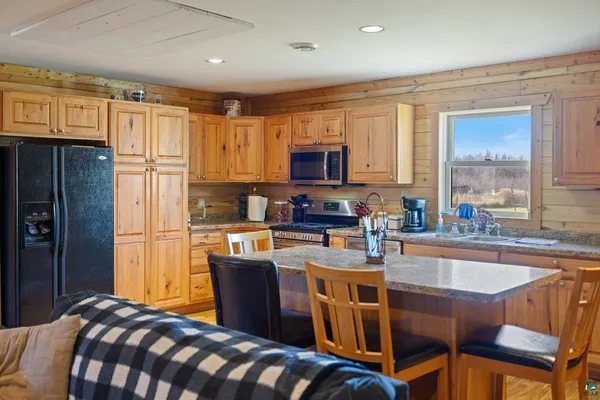 $449,900 | 5602 County Road 4, Cromwell, MN 55726
