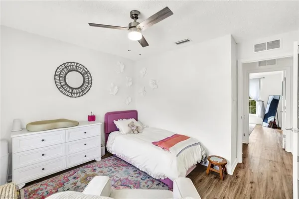 $2,950 | 534 Leawood Circle, Naples, FL 34104