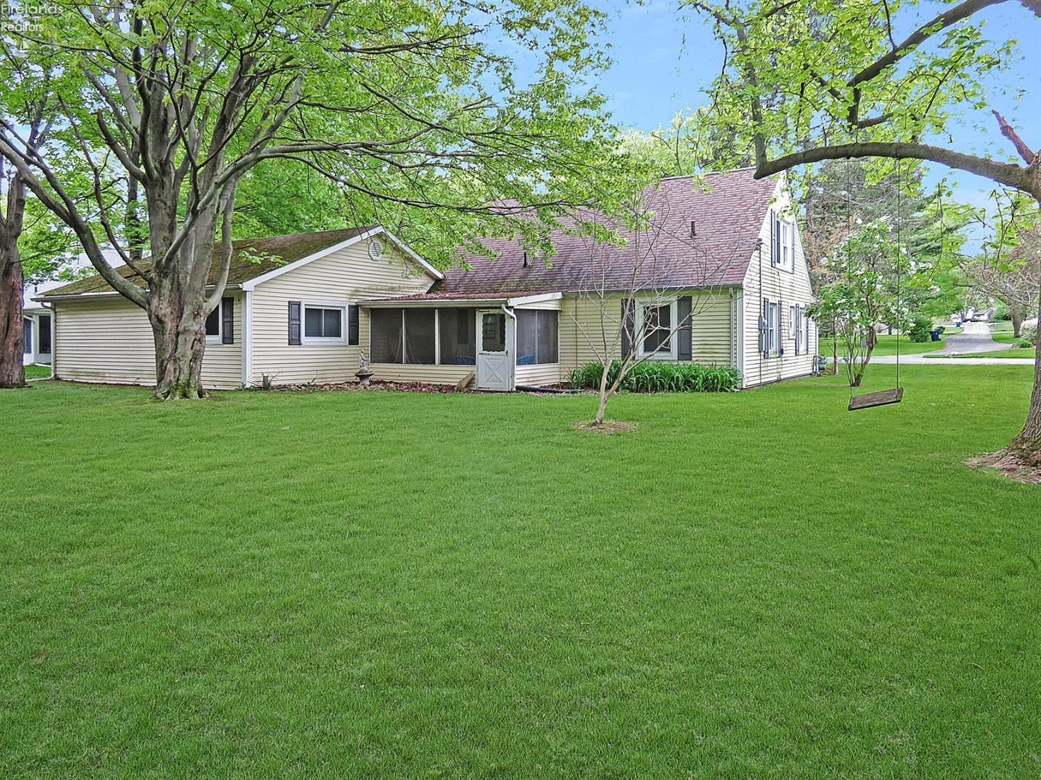 3895 North Stonehenge Road Port Clinton, OH 43452 - Photo 19 of 23 Gallery Image 19