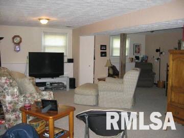 10 Ridge Road Centralia, IL 62801 - Photo 4 of 5 Gallery Image 4