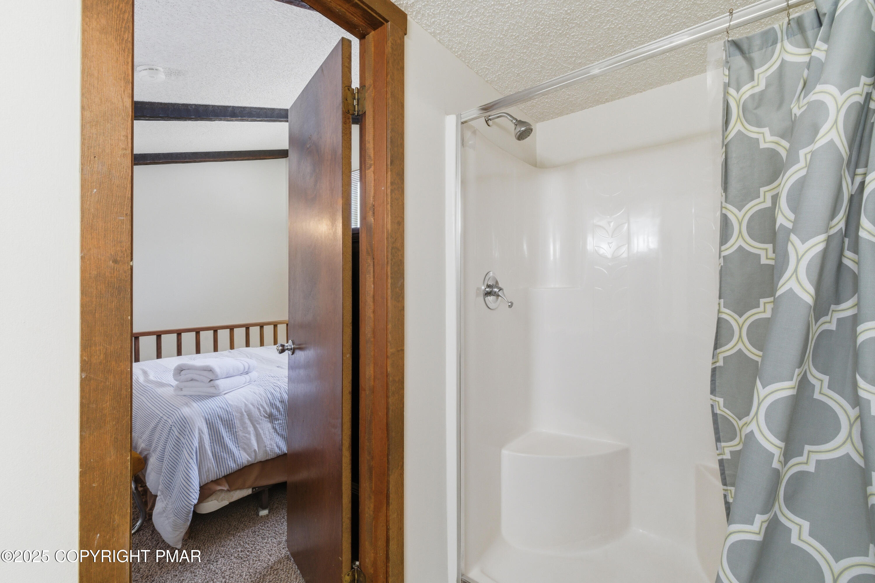 182 Upper Village Way Tannersville, PA 18372 - Photo 20 of 67 a en suite bathroom with a shower and a glass door