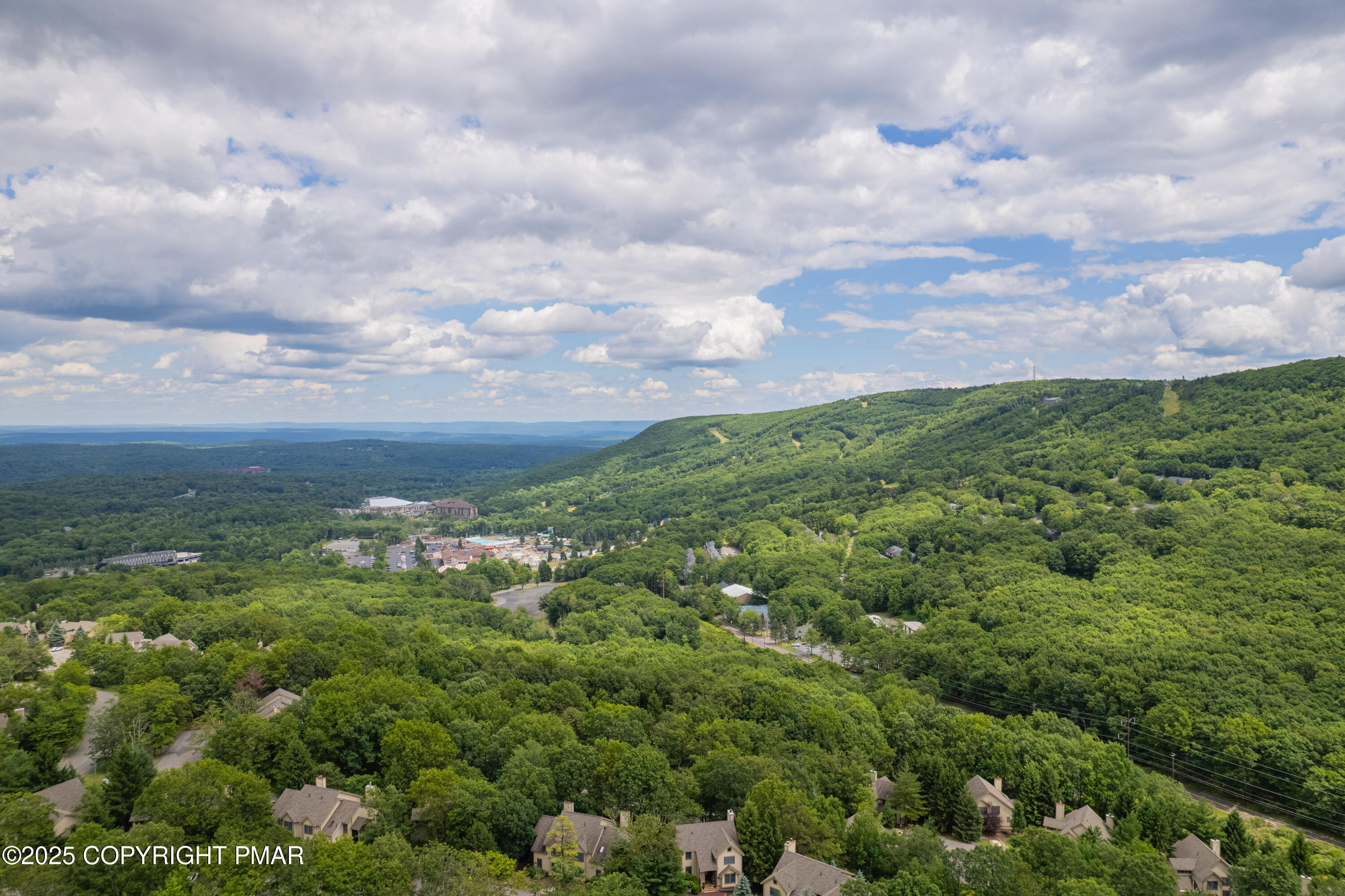 182 Upper Village Way Tannersville, PA 18372 - Photo 39 of 67 a view of a bunch of trees