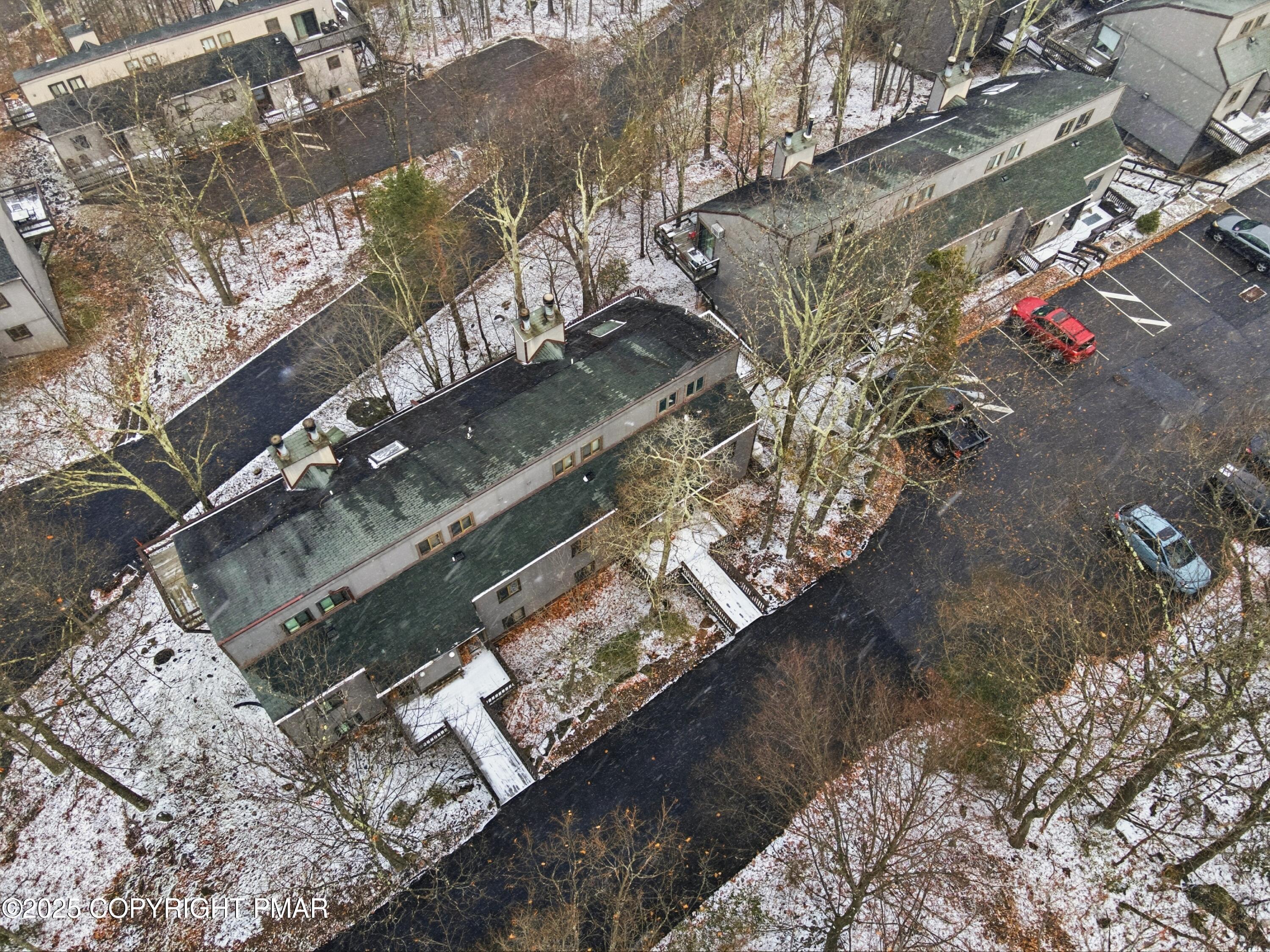 182 Upper Village Way Tannersville, PA 18372 - Photo 4 of 67 06-Photo_004