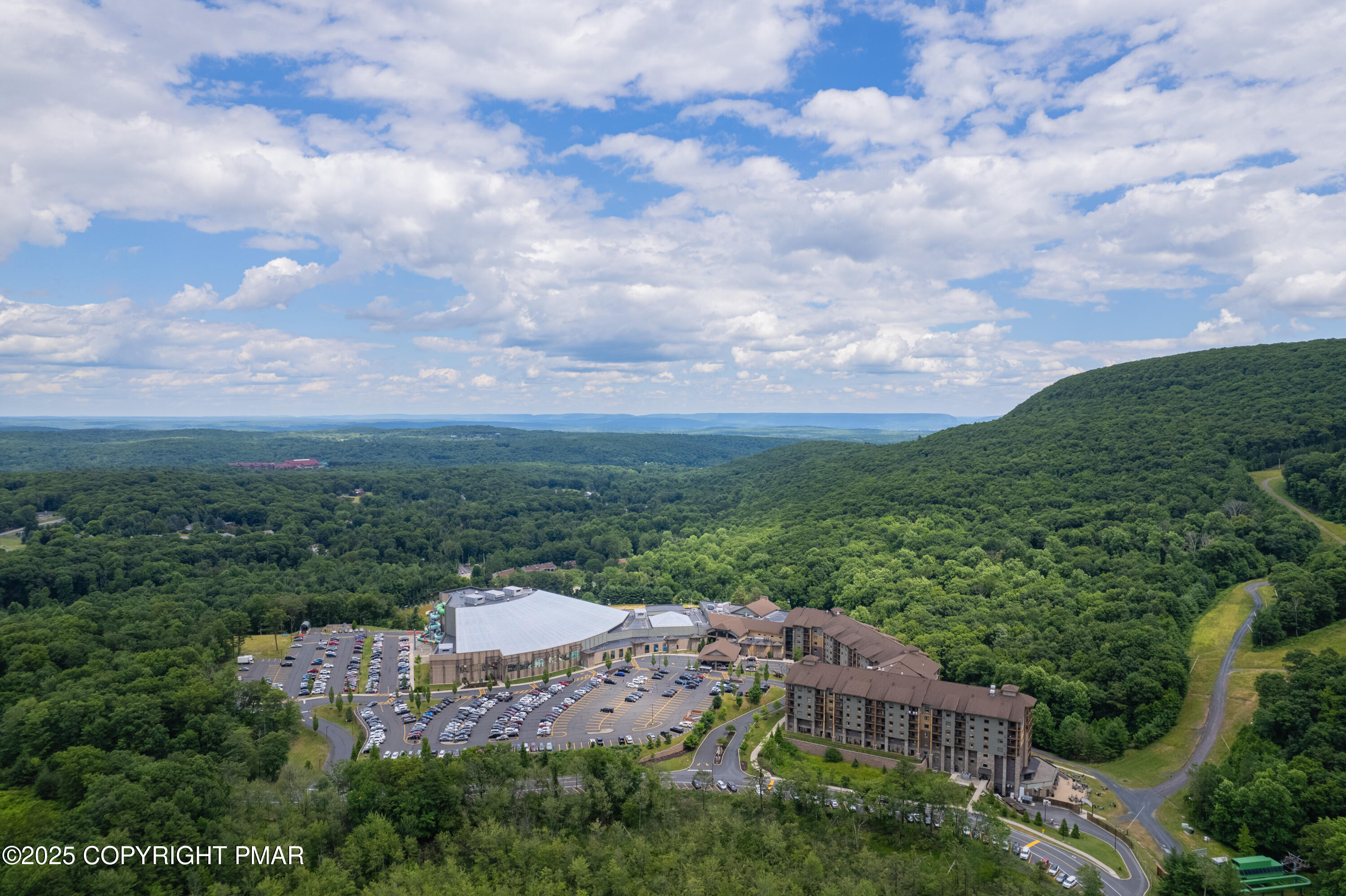 182 Upper Village Way Tannersville, PA 18372 - Photo 47 of 67 46-DJI_0214-HDR