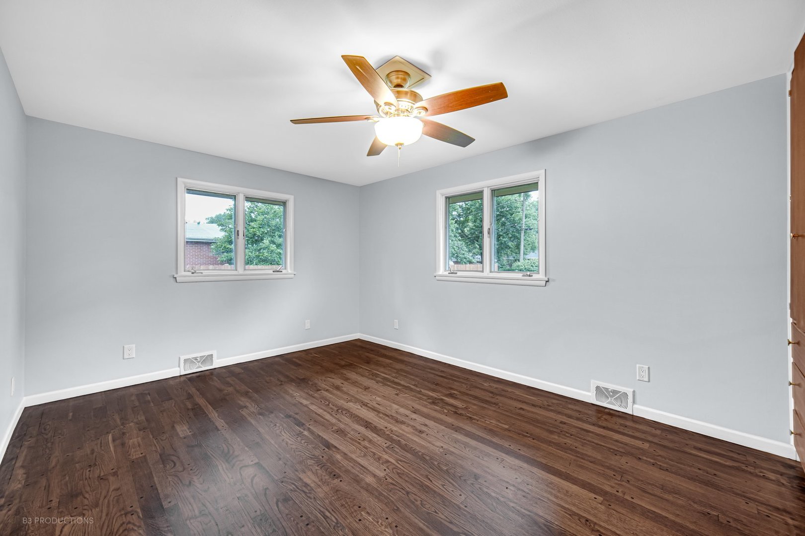 2453 Erskine Road Joliet, IL 60433 - Photo 12 of 19 Gallery Image 12