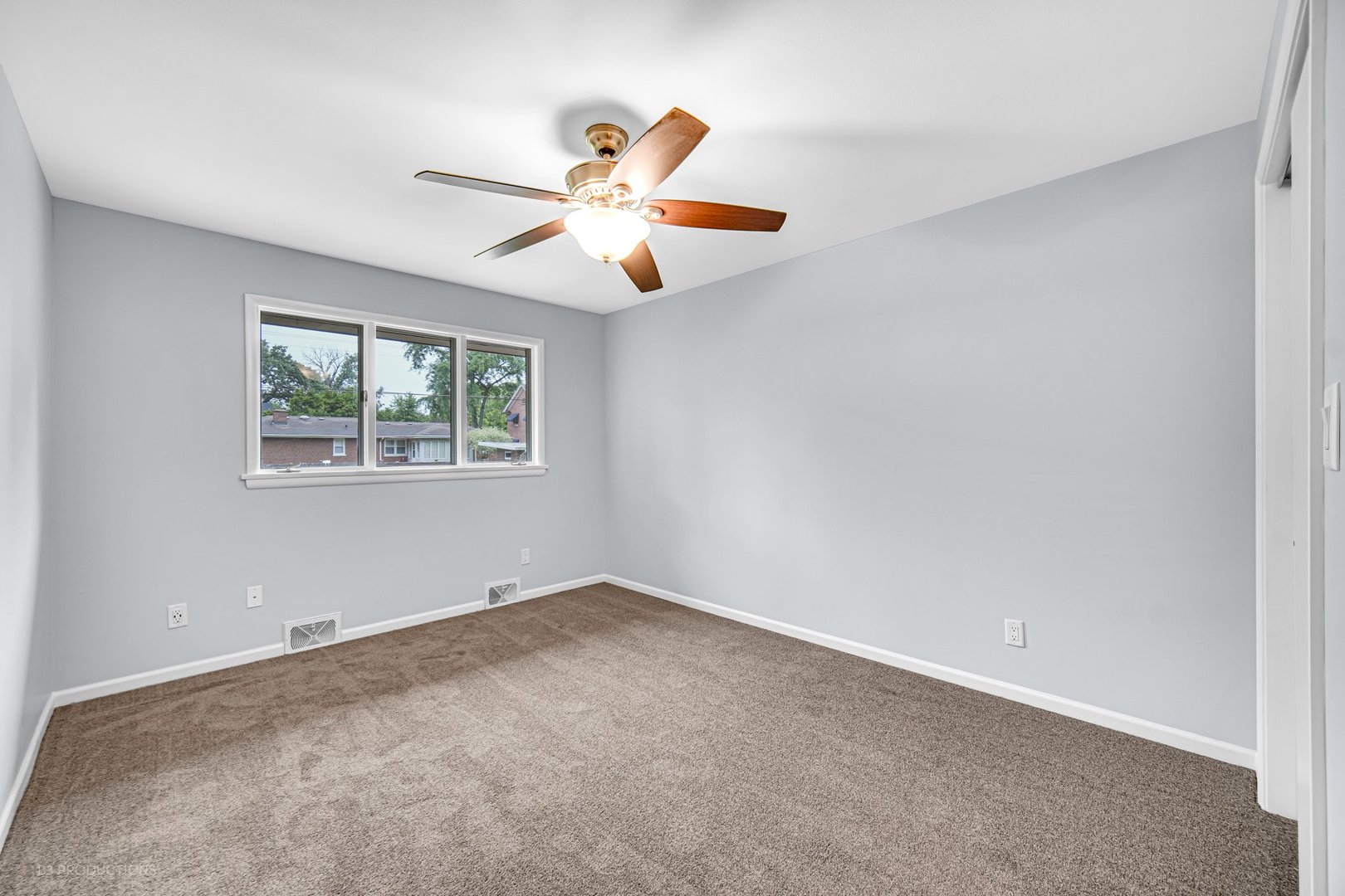 2453 Erskine Road Joliet, IL 60433 - Photo 13 of 19 Gallery Image 13