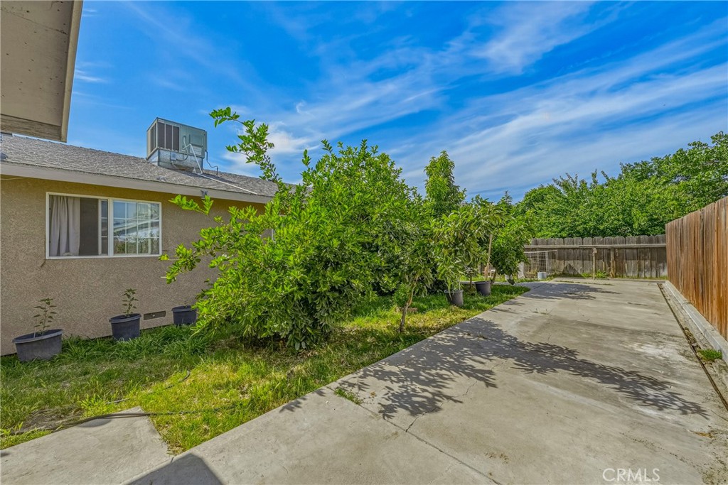 2394 Lance Street Merced, CA 95348 - Photo 31 of 34