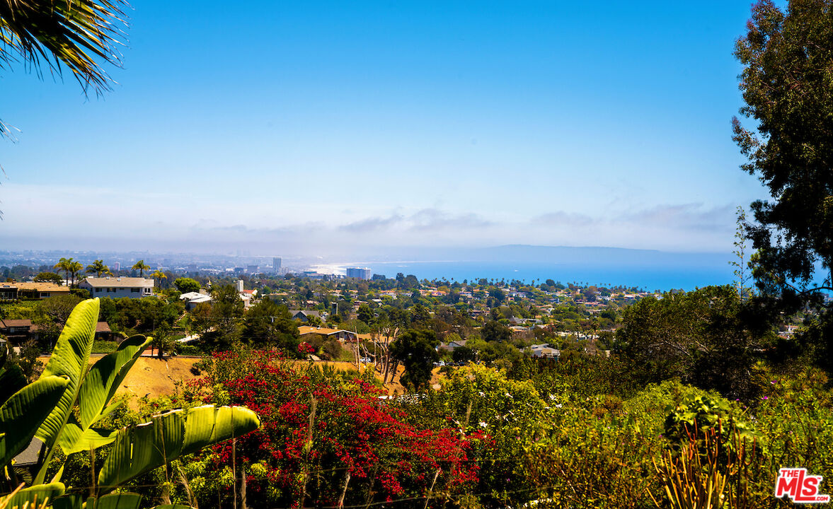 1336 Las Canoas Road Pacific Palisades, CA 90272 - Photo 2 of 37 a view of a city
