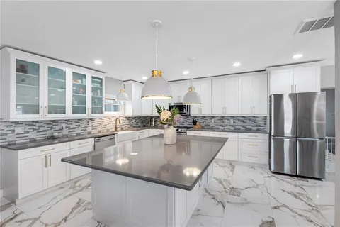 $849,000 | 3922 West Bay View Avenue, Tampa, FL 33611