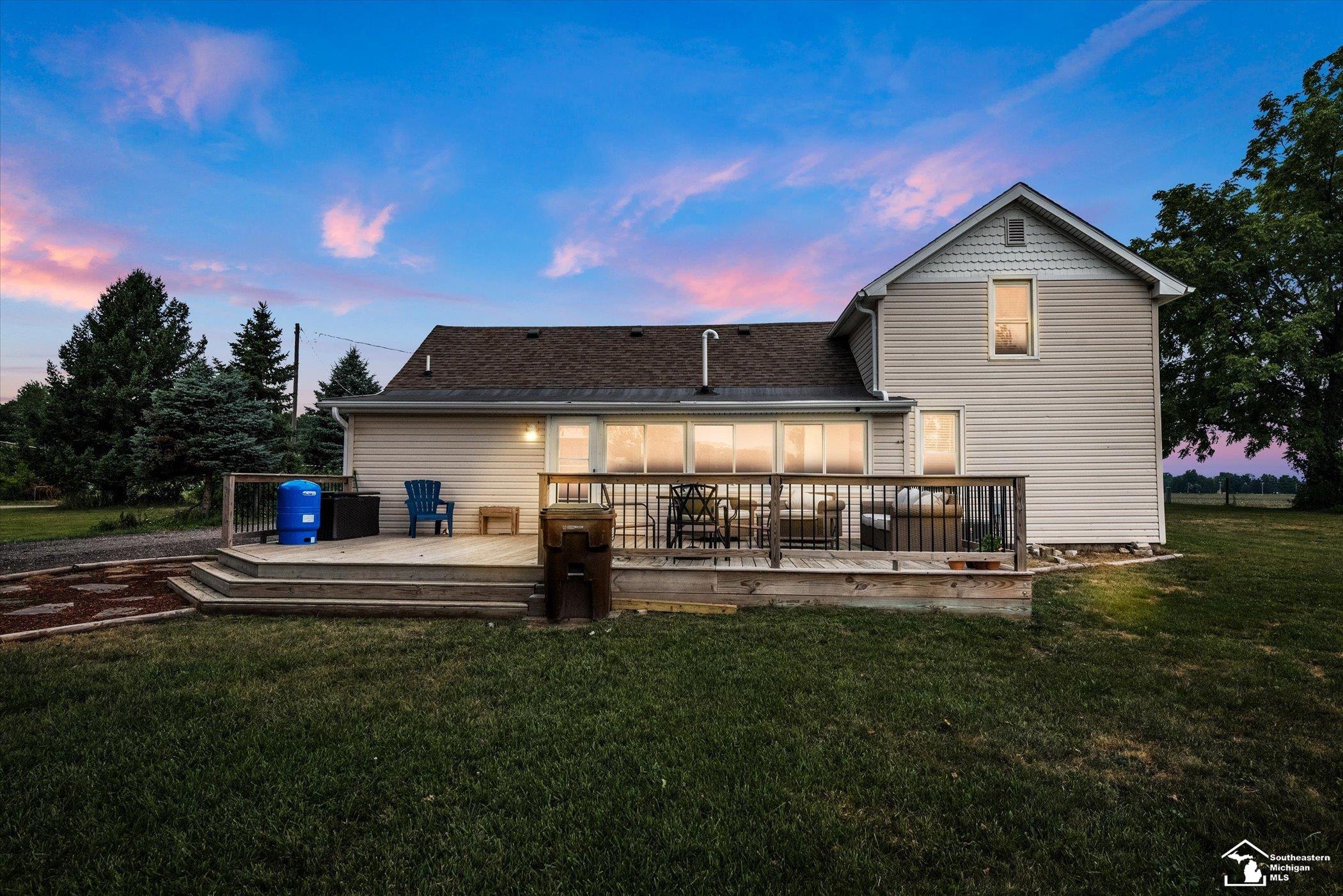 14751 Poole Road Blissfield, MI 49228 - Photo 1 of 47