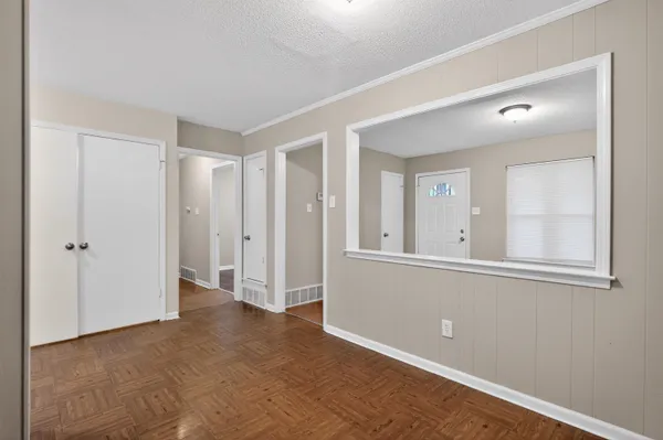 $94,900 | 5092 Breckenwood Drive, Memphis, TN 38127