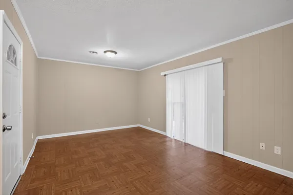 $94,900 | 5092 Breckenwood Drive, Memphis, TN 38127