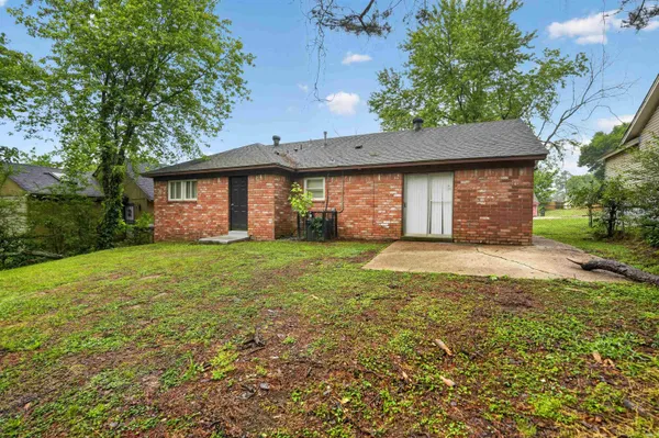 $94,900 | 5092 Breckenwood Drive, Memphis, TN 38127