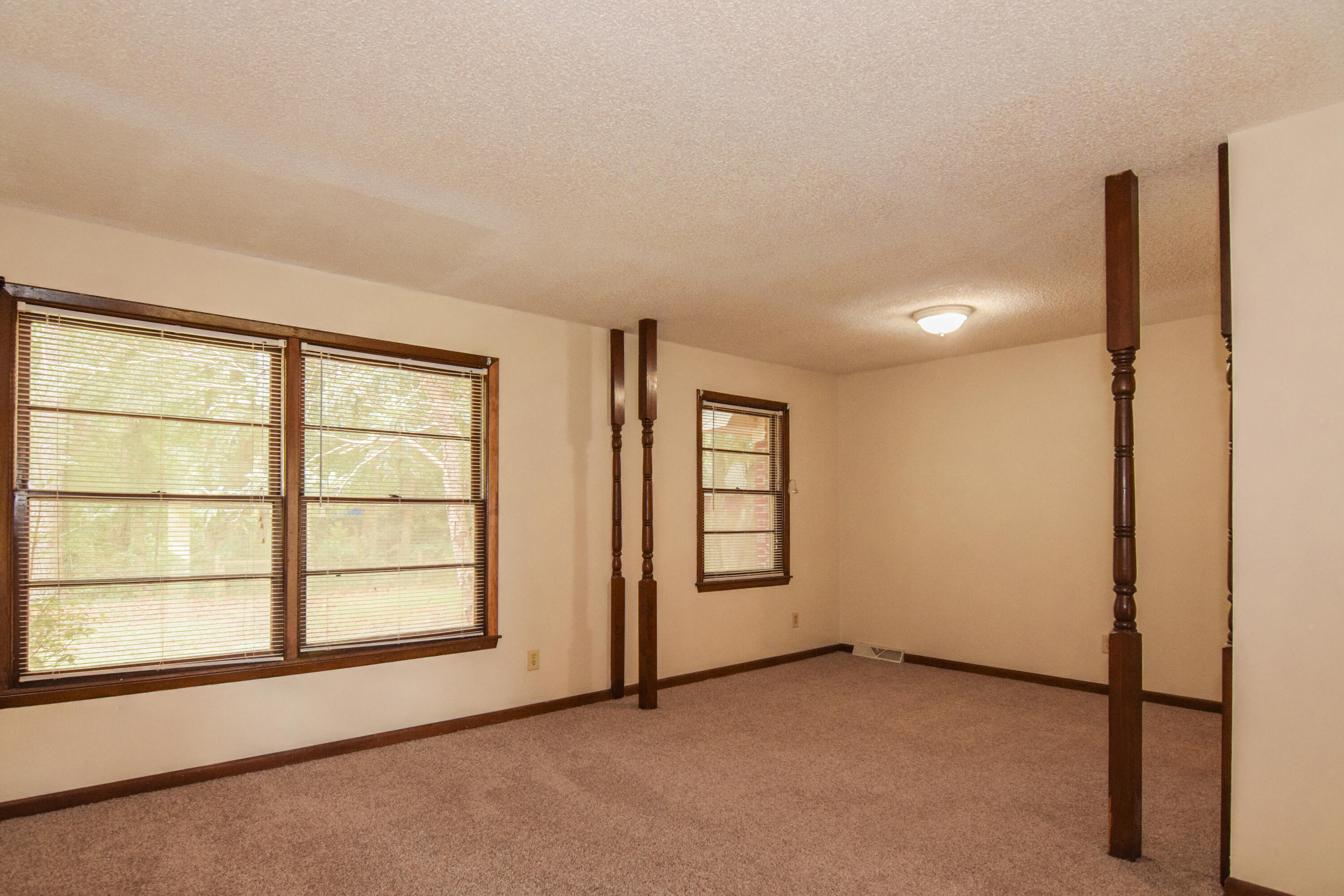 8214 Greenridge Road North Charleston, SC 29406 - Photo 4 of 24 8214 Greenridge-01