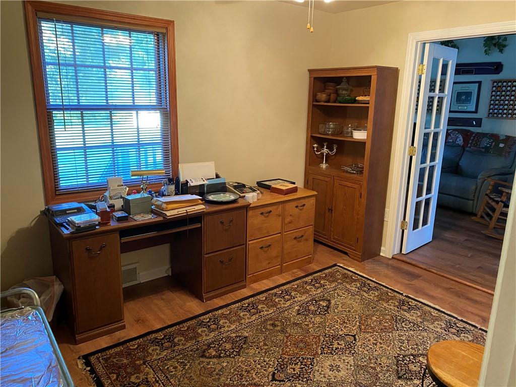 595 Golf Course Road Aliquippa, PA 15001 - Photo 14 of 21 a room with furniture and window