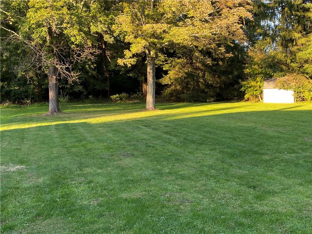 595 Golf Course Road Aliquippa, PA 15001 - Photo 6 of 21