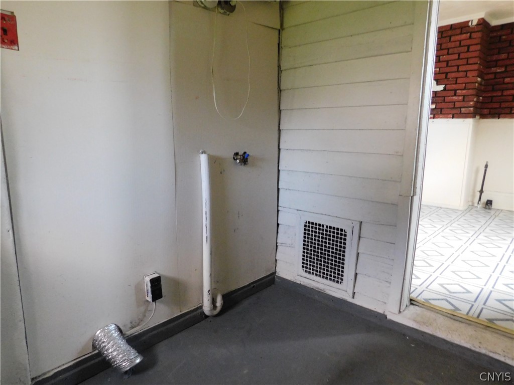 1101 East Dominick Street Rome, NY 13440 - Photo 15 of 20
