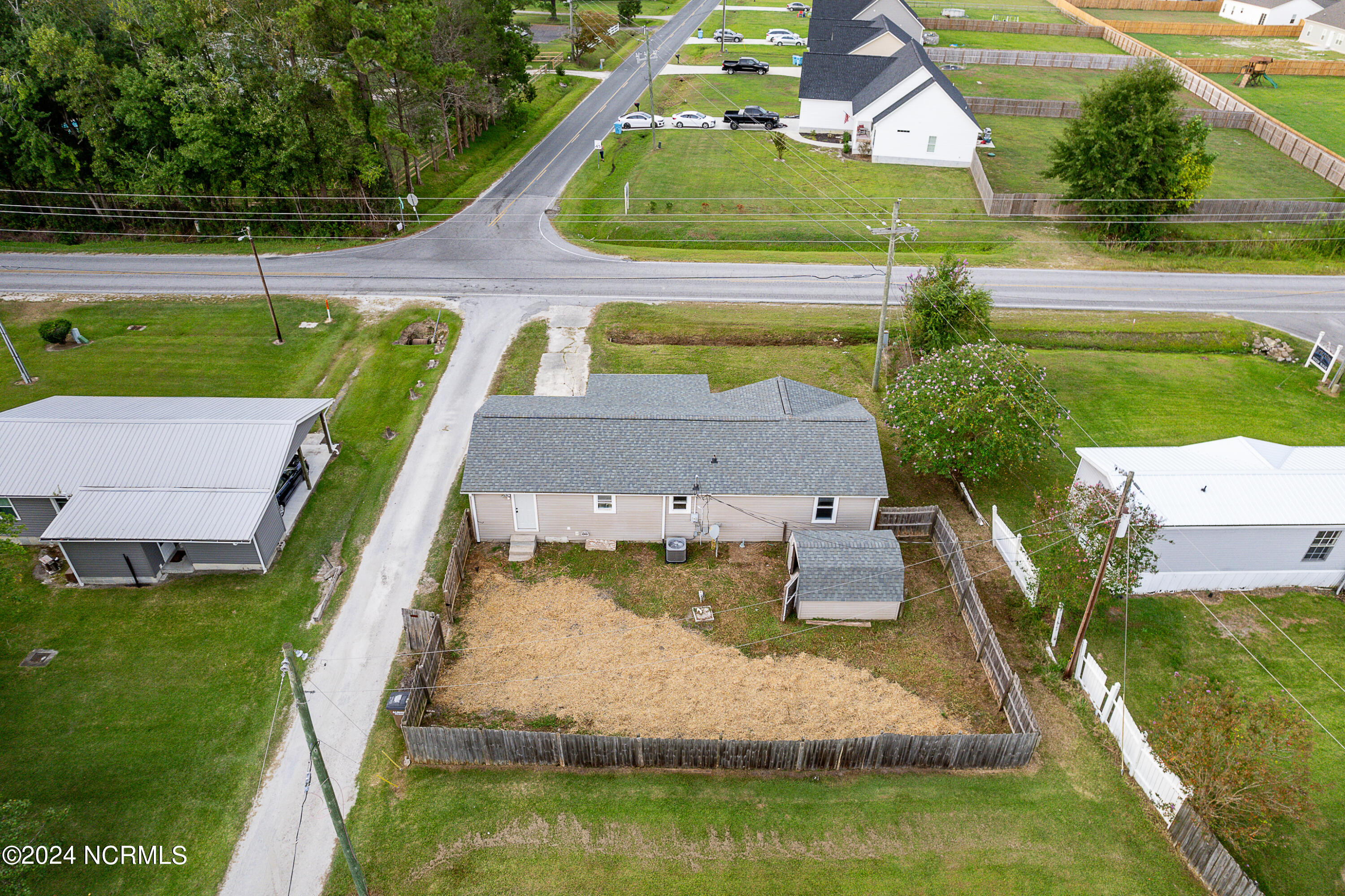 633 Haws Run Road Jacksonville, NC 28540 - Photo 27 of 27 28