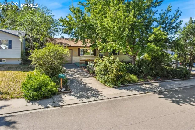 $350,000 | 3709 Anemone Circle, Colorado Springs, CO 80918