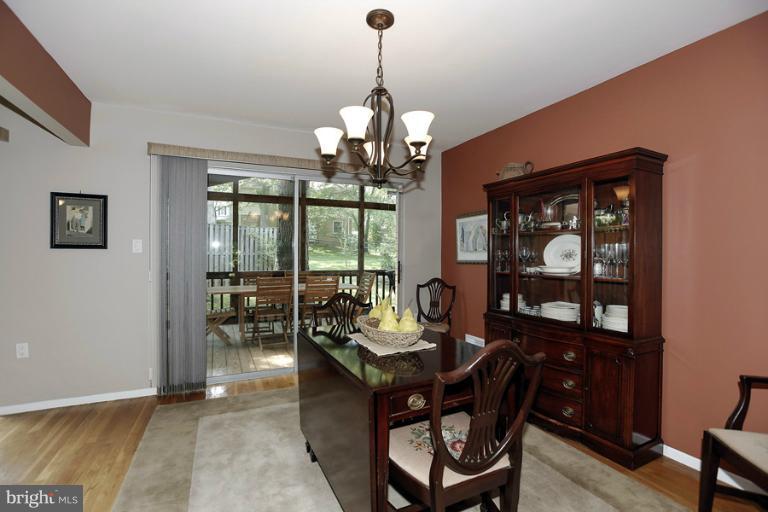 11013 Ring Road Reston, VA 20190 - Photo 20 of 28 Dining Room - Another View