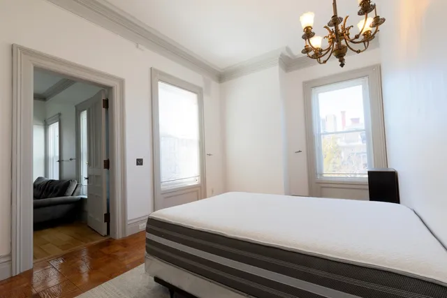 $2,200 | 189 Hope Street, Unit 2, Providence, RI 02906