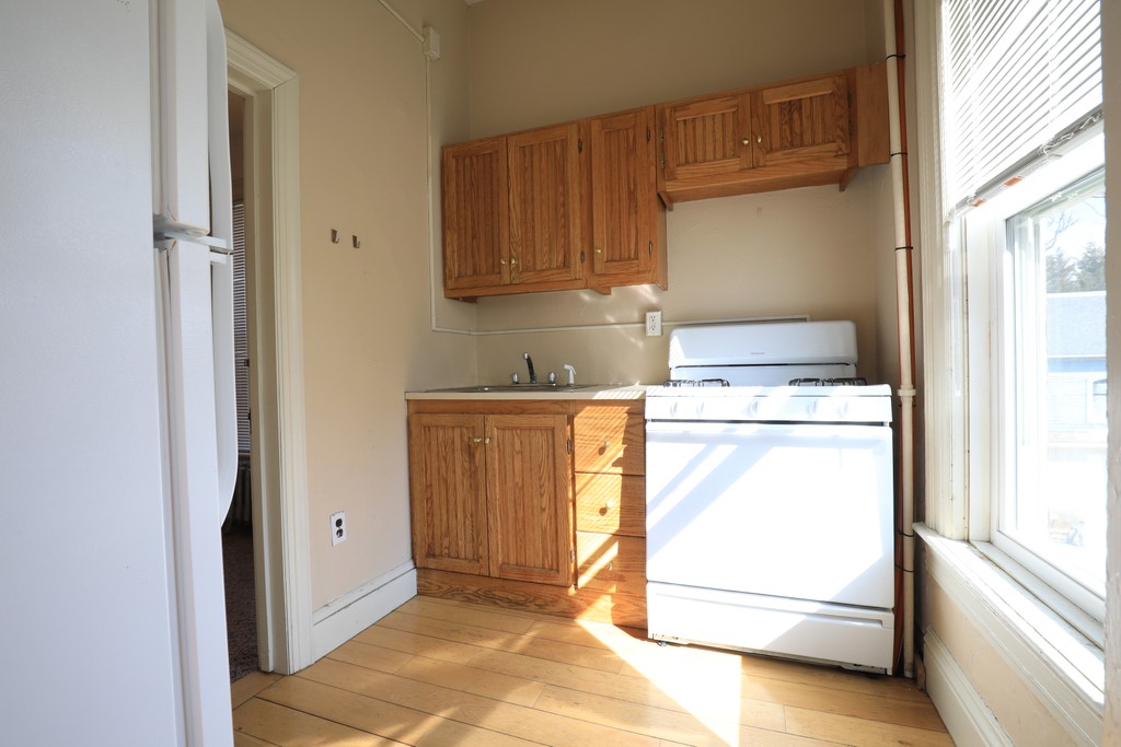 189 Hope Street, Unit 2 Providence, RI 02906 - Photo 12 of 17