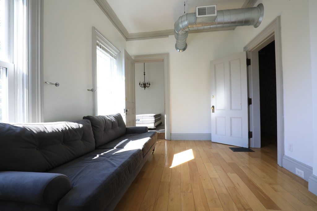 189 Hope Street, Unit 2 Providence, RI 02906 - Photo 10 of 17