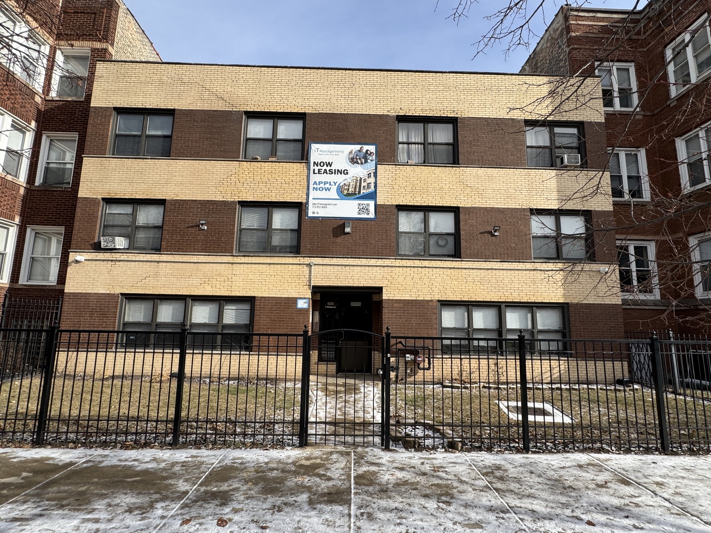 6205 South Michigan Ave  