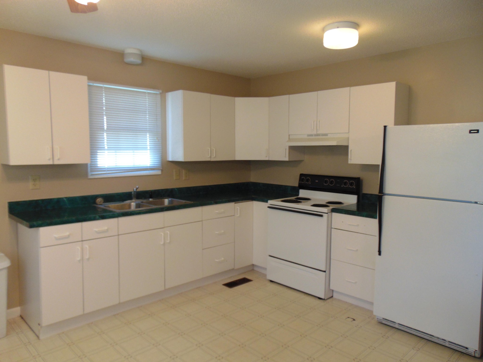 522 West Spring Street Kingston, TN 37763 - Photo 9 of 19 Gallery Image 9