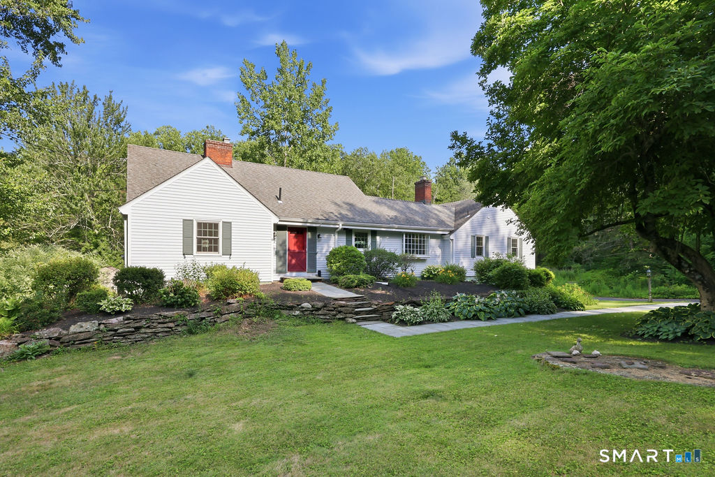 8 Penwood Road Bloomfield, CT 06002 - Photo 1 of 35