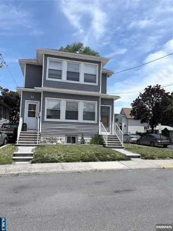 $2,650 | 210-212 Franklin Street, Secaucus, NJ 07094