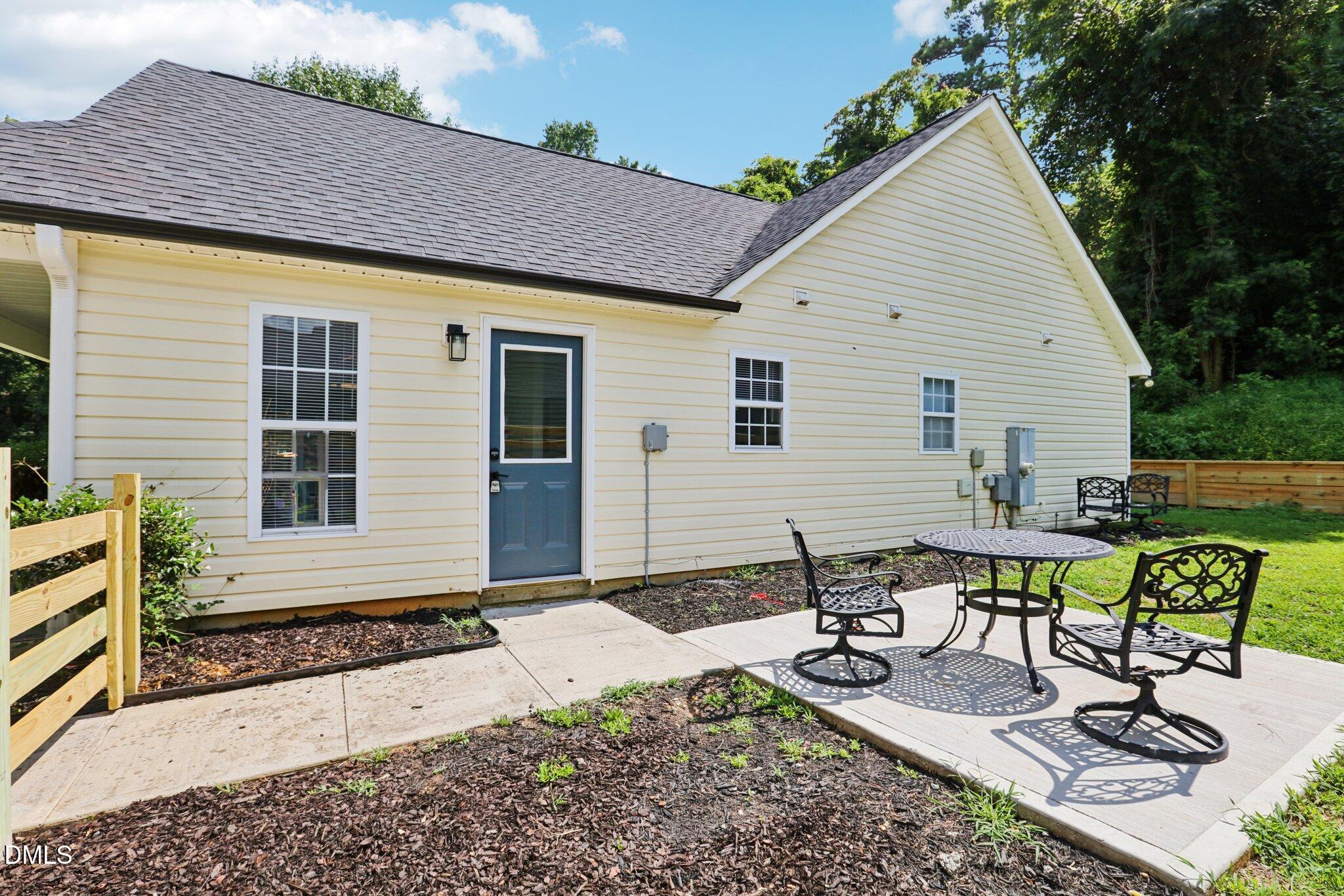 1349 Crabtree Boulevard Raleigh, NC 27610 - Photo 20 of 21 a view of a backyard with sitting area