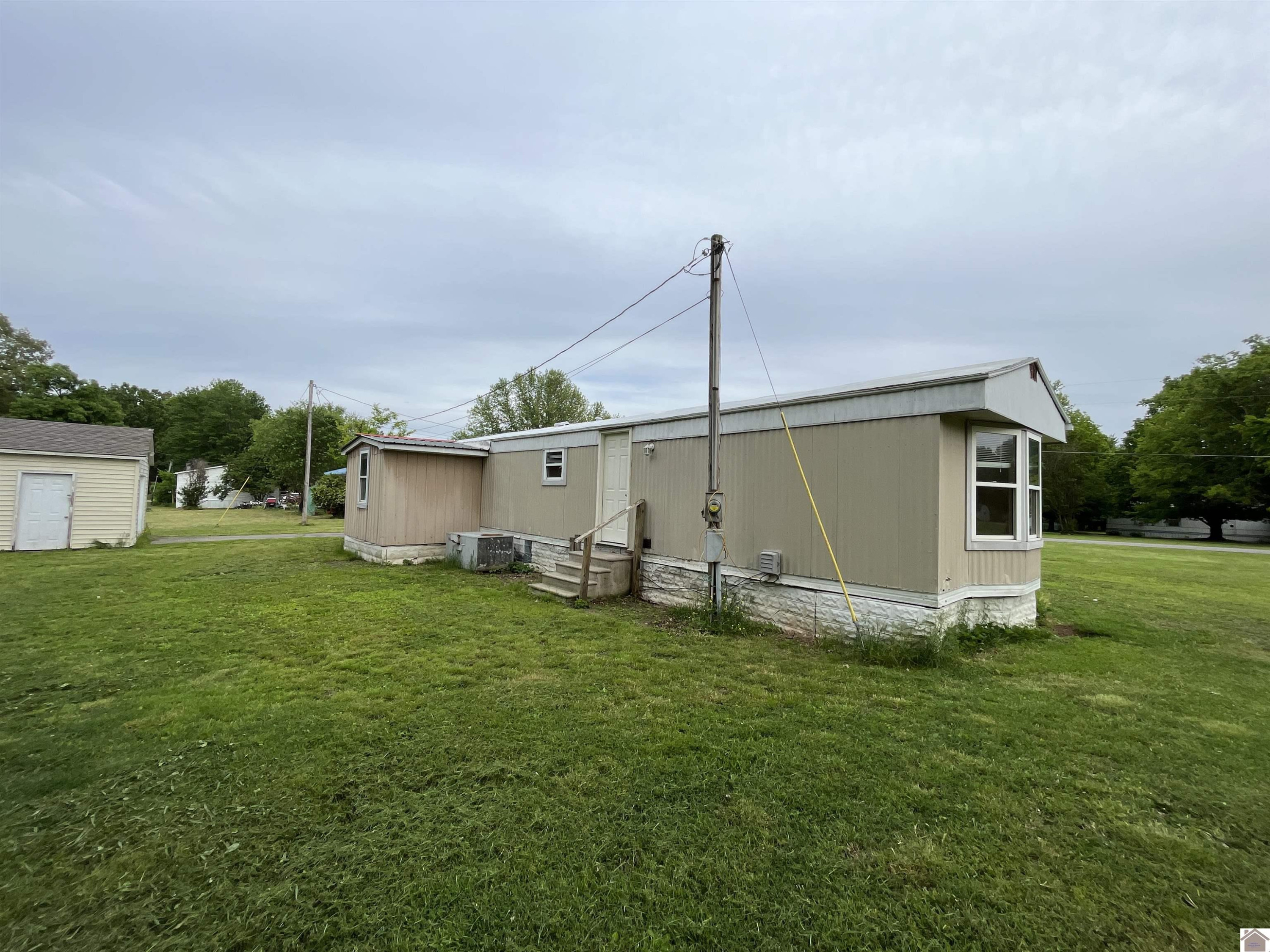 99 Johnston Subdivision Road Benton, KY 42025 - Photo 5 of 35 Photo 5