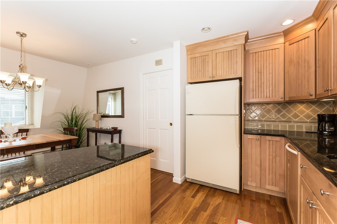 165 Ocean Road, Unit 4 Narragansett, RI 02882 - Photo 11 of 30