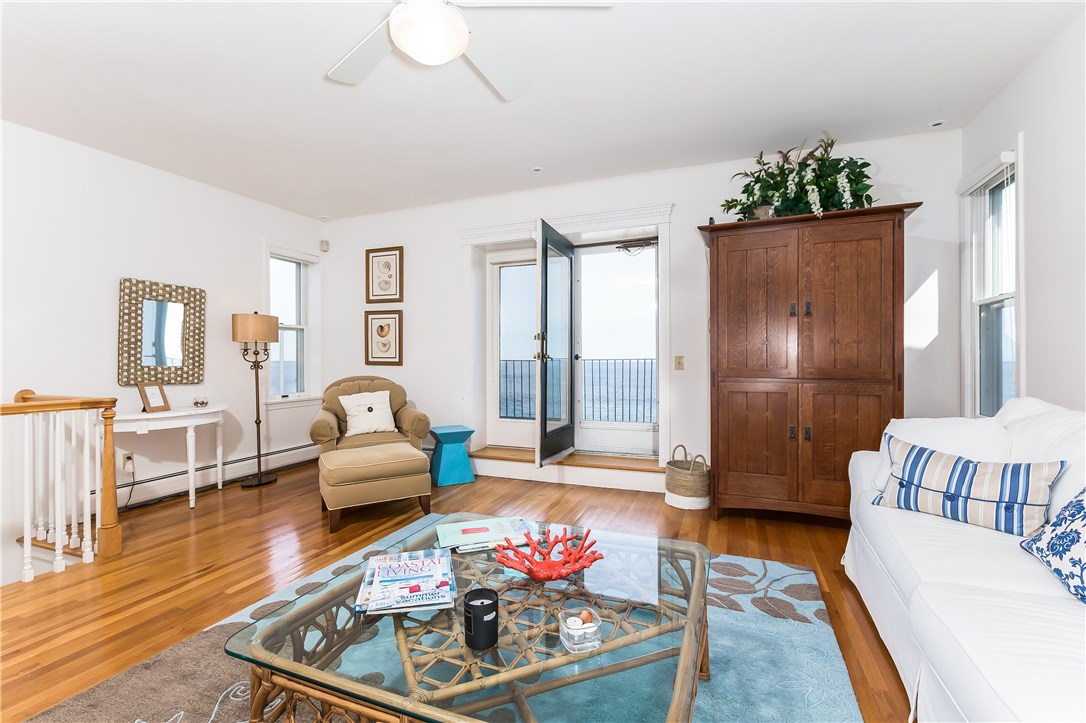 165 Ocean Road, Unit 4 Narragansett, RI 02882 - Photo 4 of 30