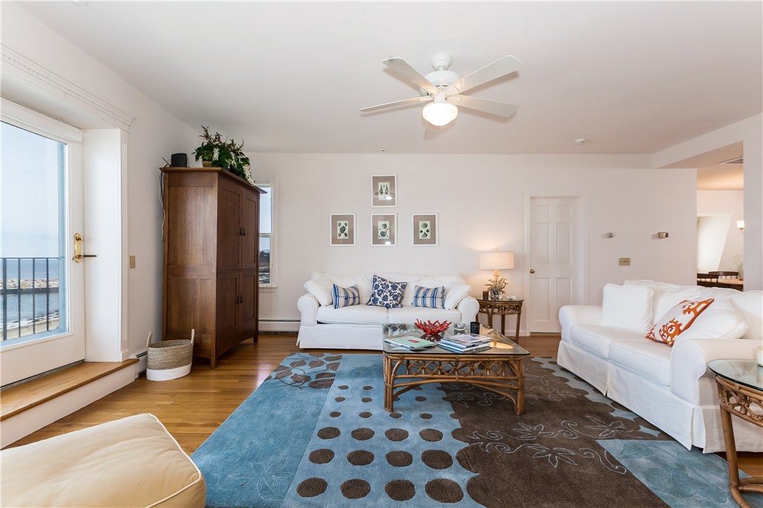 165 Ocean Road, Unit 4 Narragansett, RI 02882 - Photo 6 of 30