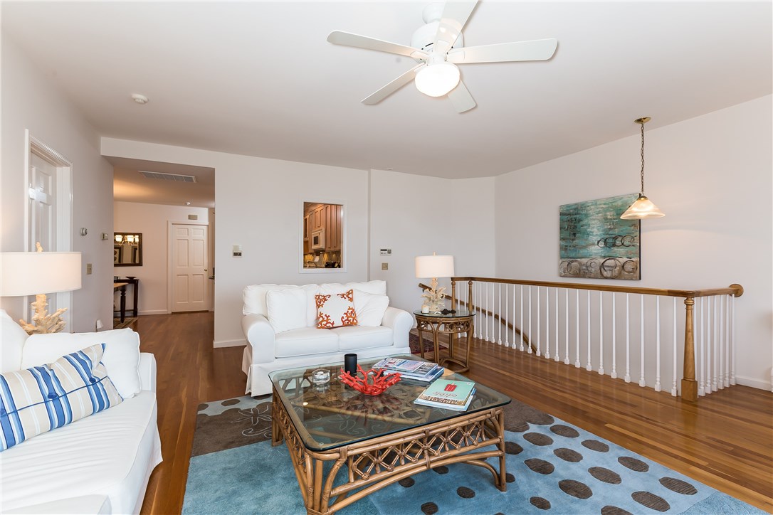 165 Ocean Road, Unit 4 Narragansett, RI 02882 - Photo 7 of 30