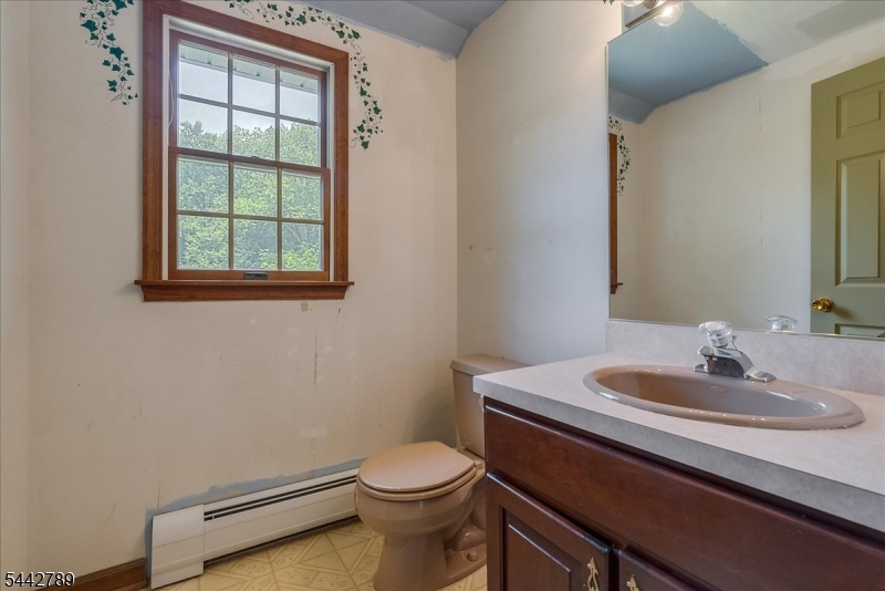183 School House Road Oak Ridge, NJ 07438 - Photo 17 of 36