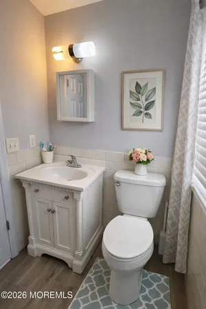 $1,800 | Undisclosed Address, Morganville, NJ 07751