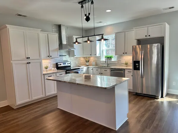 $565,000 | 3637 Hilton Drive, Johns Island, SC 29455