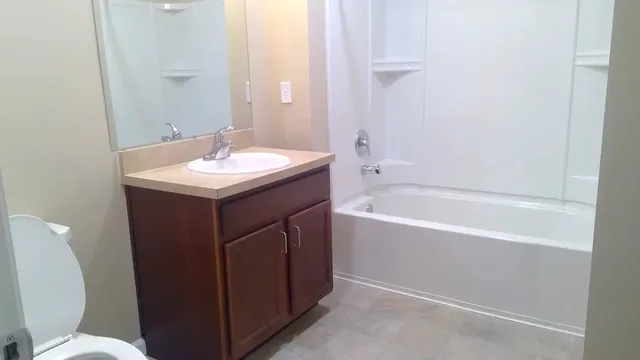 $1,079 | 6950 Highway 98, Panama City, FL 32407