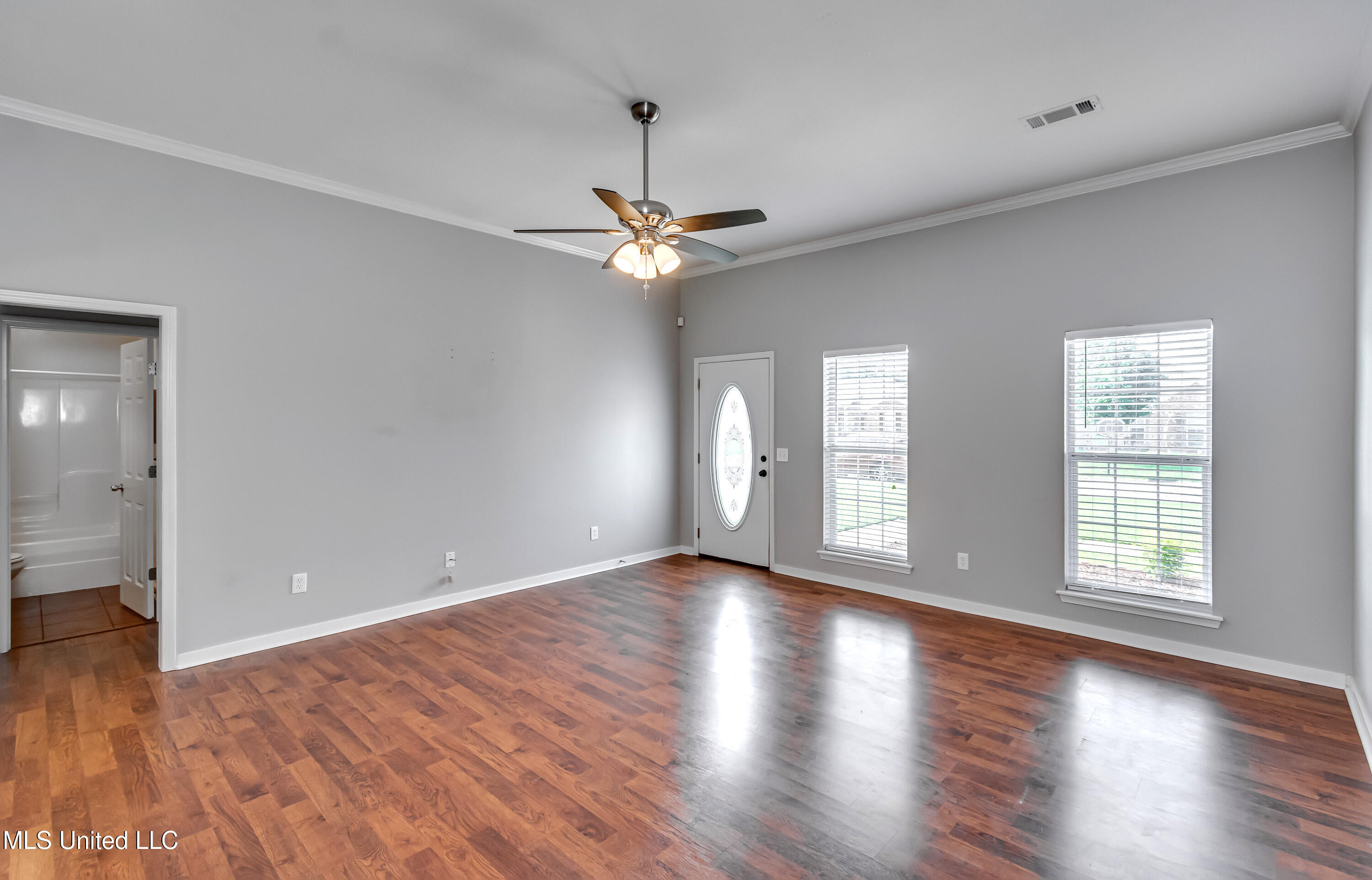 166 Cedar Spring Circle Pearl, MS 39208 - Photo 8 of 50 166 Cedar Springs -21