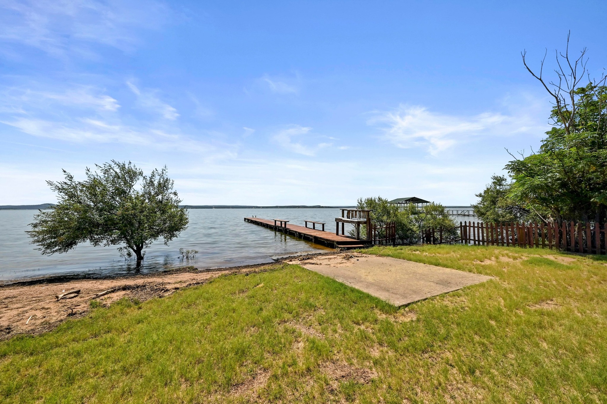 734 Island Drive Bluffton, TX 78607 - Photo 34 of 40 a view of swimming pool with a yard