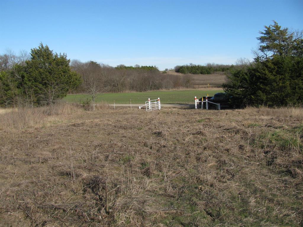 3330 Rd Dodd City Tx 75438 Road Ladonia, TX 75449 - Photo 11 of 28 towards entry