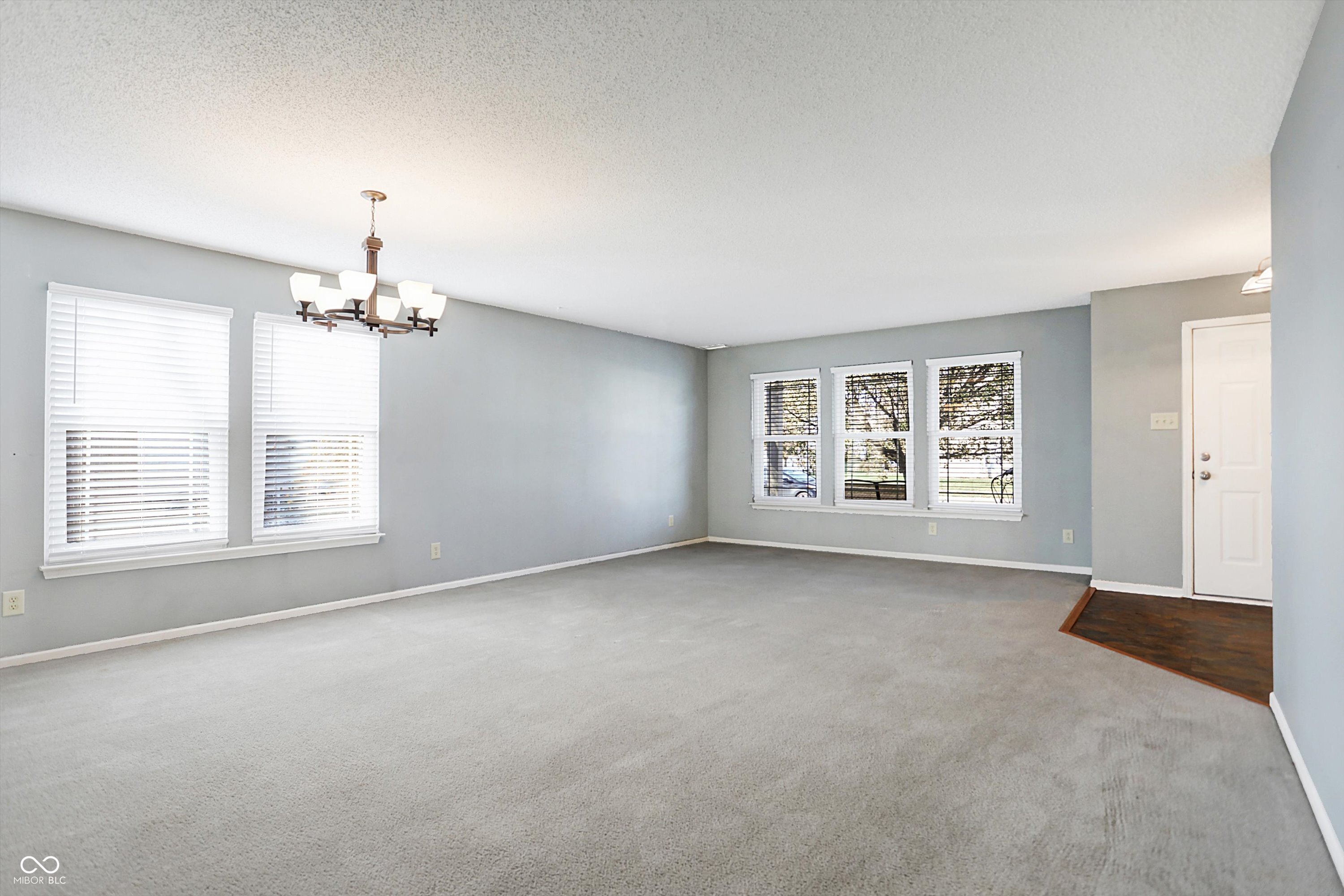 6938 Merritt Ridge Way Avon, IN 46123 - Photo 6 of 52