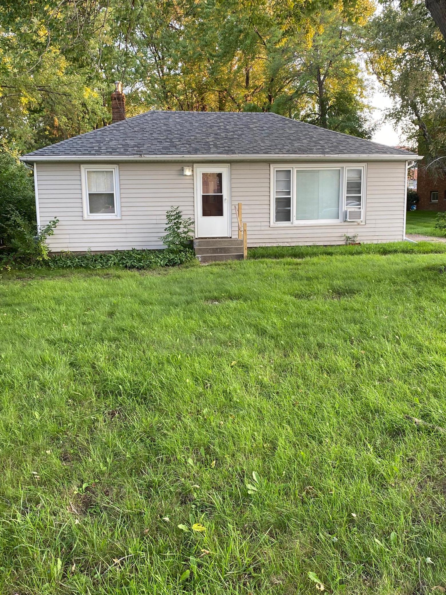 1624 County B Road West Roseville, MN 55113 - Photo 1 of 1 Gallery Image 1