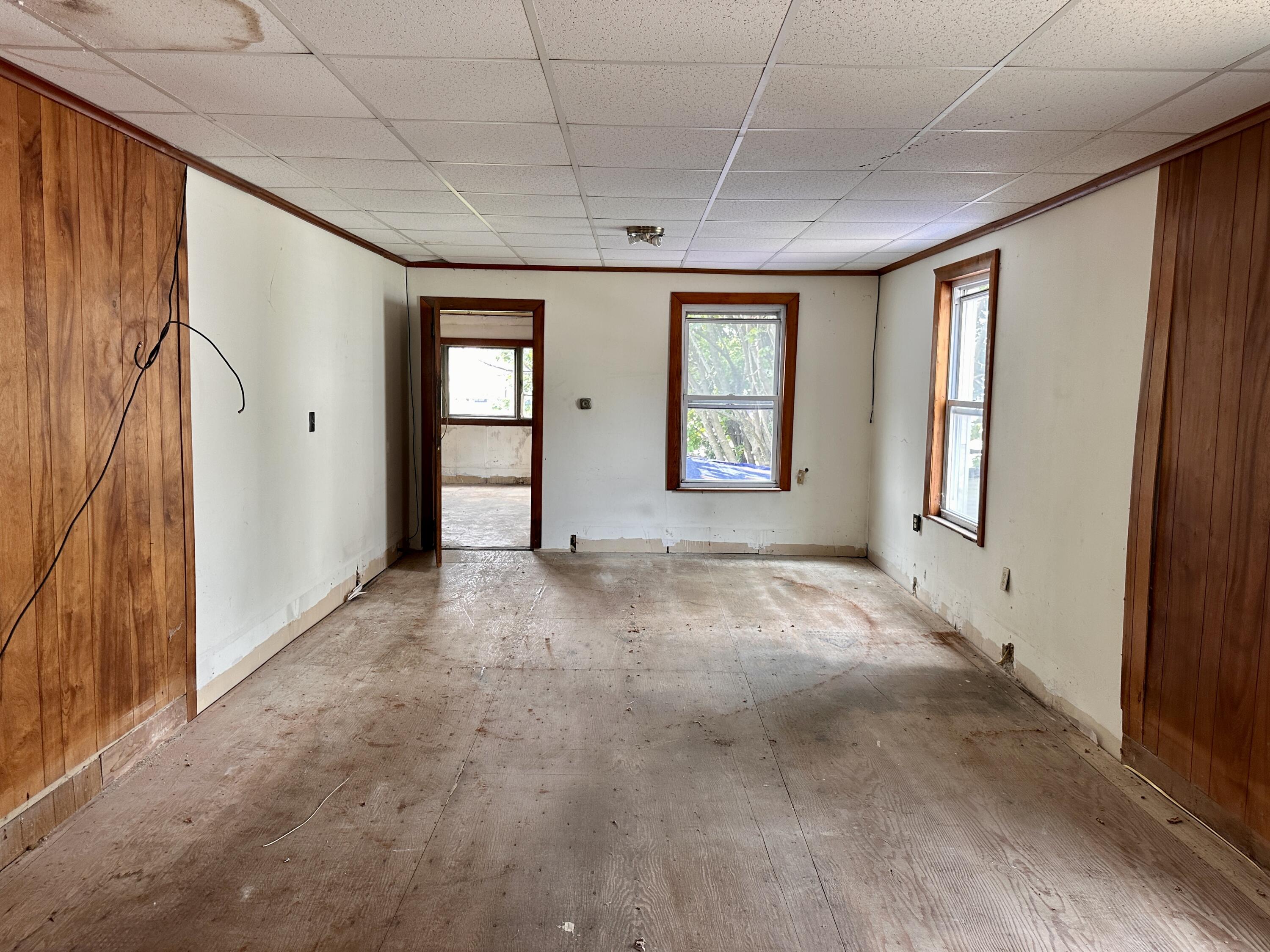 242 Valley Street Portland, ME 04102 - Photo 10 of 40 IMG_3235