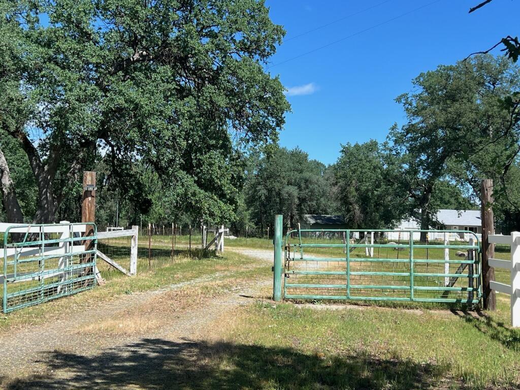 16630 Evergreen Road Cottonwood, CA 96022 - Photo 3 of 32 IMG_3466